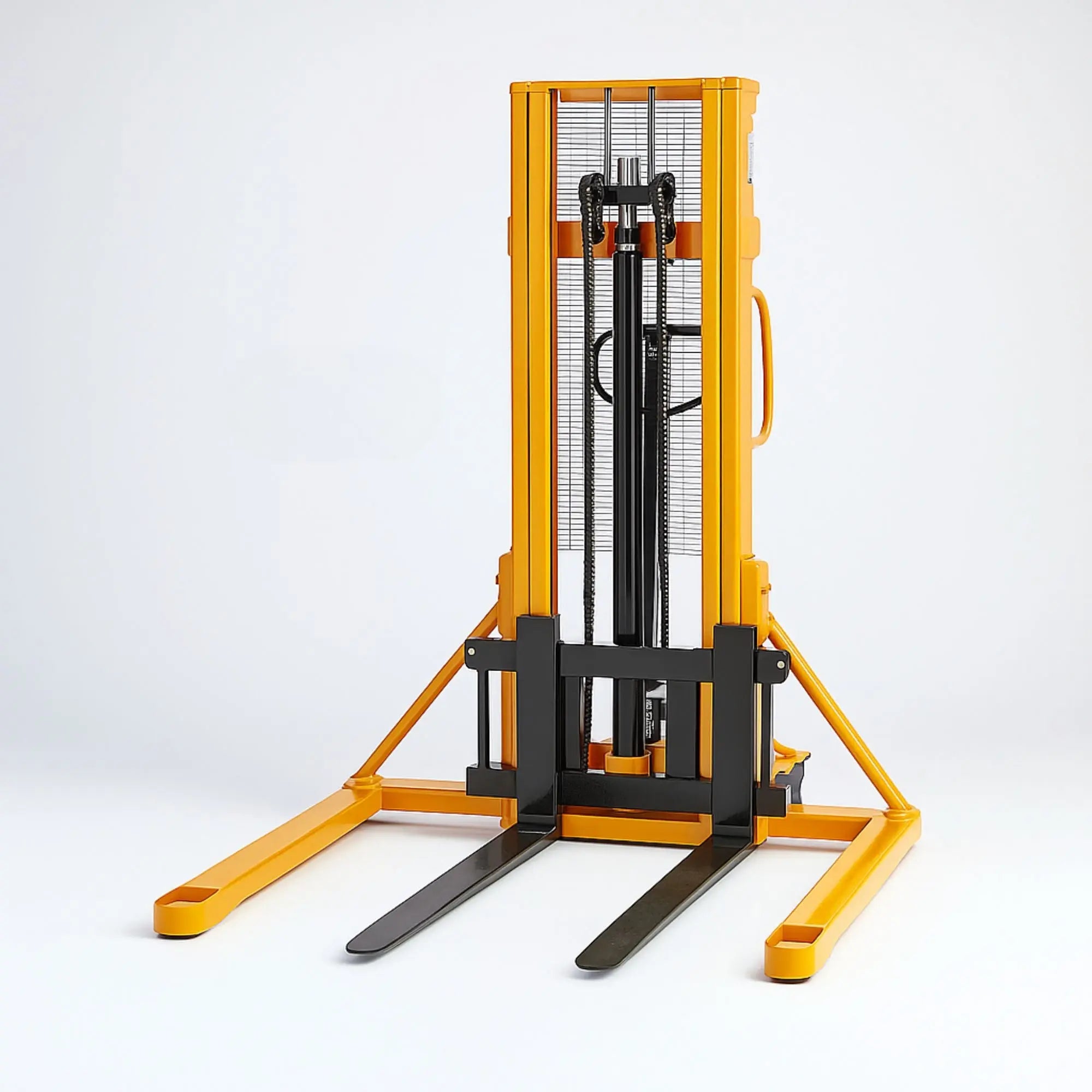Hydraulic stacker for warehouse and pallet handling

