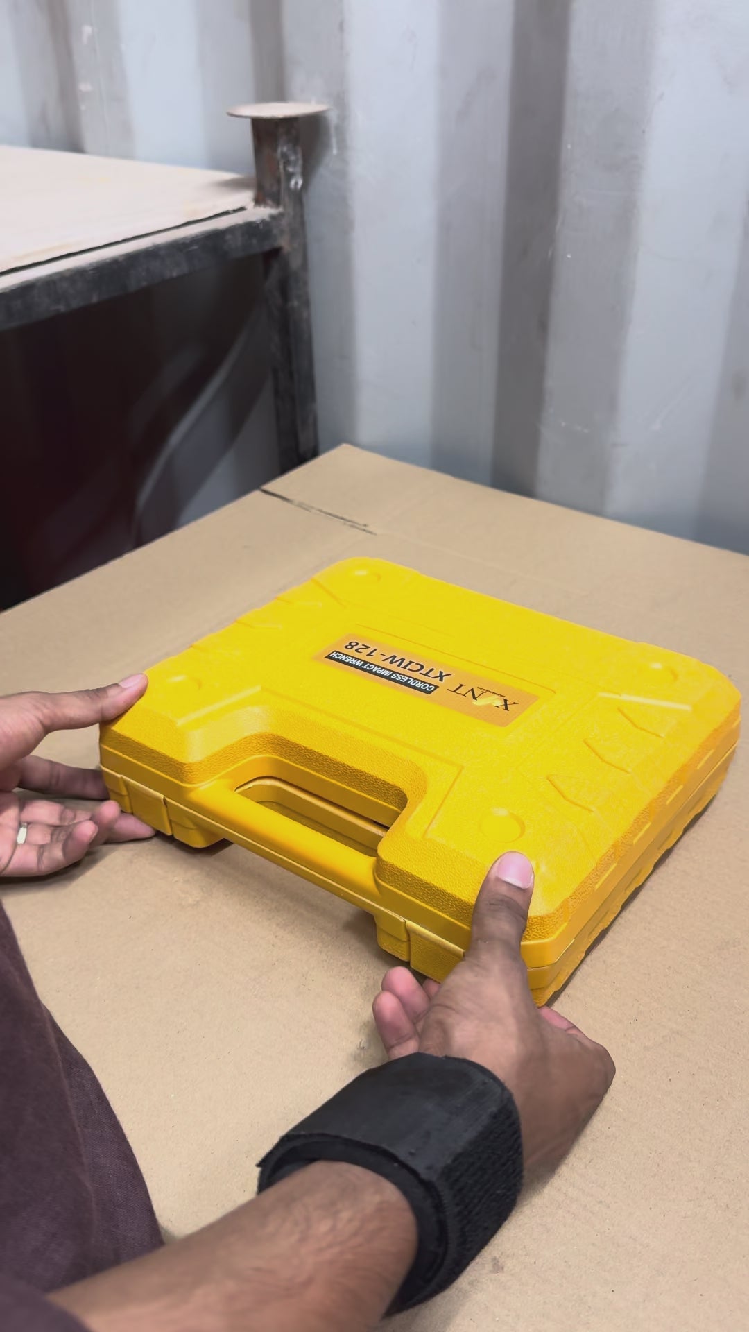 XLNT 21V Heavy Duty Impact Wrench 450Nm – XTCIW 128